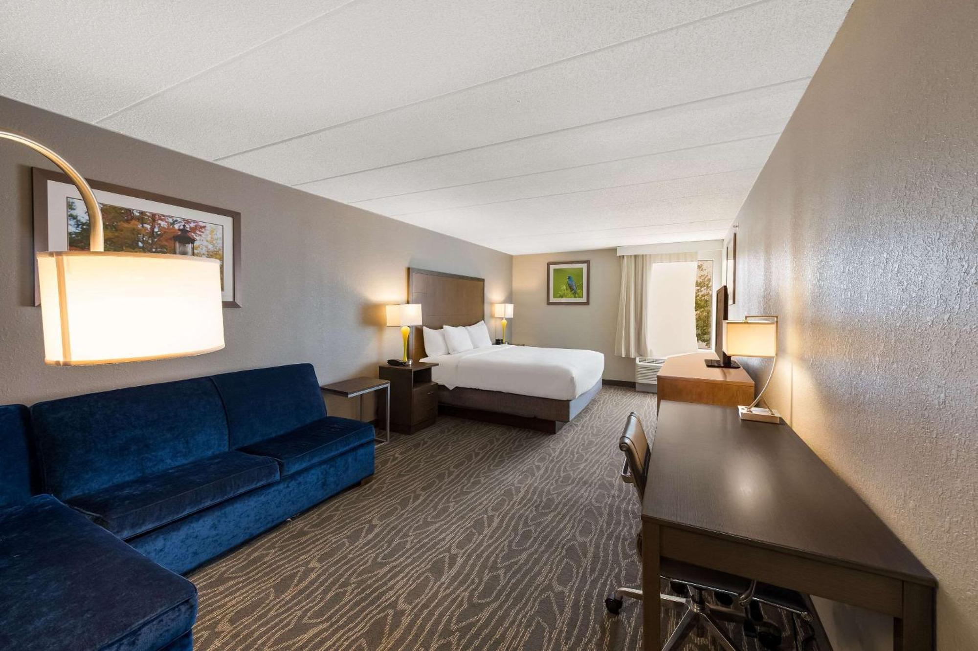 Comfort Inn & Suites Tipp City Dayton North I-75 Exterior photo